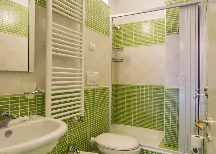 Mamma Sisi 2* ليتشي