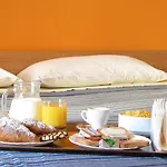 Mamma Sisi Bed & Breakfast 2*